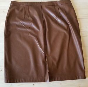 Roz & Ali Pleather Pencil Skirt